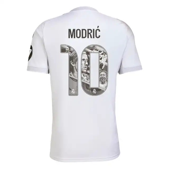 Real Madrid Luka Modrić オーセンティックユニフォーム Luka Modric Y3 Authentic Signed Real Madrid Soccer Football