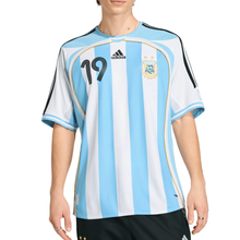 Load image into Gallery viewer, adidas Argentina Messi Home Jersey 2006