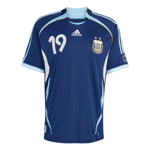 Load image into Gallery viewer, adidas Argentina Messi Away Jersey 2006