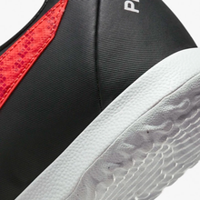 Load image into Gallery viewer, Nike Phantom GX Academy Indoor Shoes