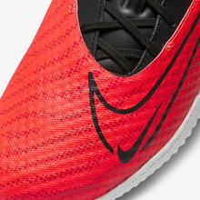 Load image into Gallery viewer, Nike Phantom GX Academy Indoor Shoes