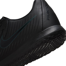 Load image into Gallery viewer, Nike Phantom GX 2 Academy Indoor Shoes