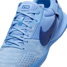 Load image into Gallery viewer, Nike Streetgato Indoor Shoes