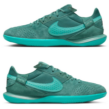 Load image into Gallery viewer, Nike Streetgato Indoor Shoes