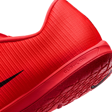 Load image into Gallery viewer, Nike Mercurial Vapor 17 Academy Indoor Shoes