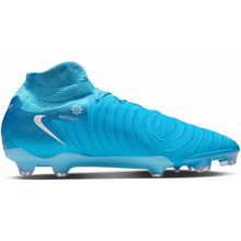 Load image into Gallery viewer, Nike Phantom Luna 2 Pro FG Cleats