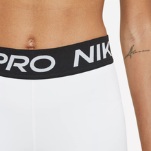 Load image into Gallery viewer, Nike Pro Women's 3" Shorts