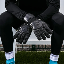 Load image into Gallery viewer, Uhlsport Comfort Absolutgrip Half-Negative Goalkeeper Gloves