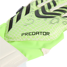 Load image into Gallery viewer, adidas Predator Match Fingersave Junior Goalkeeper Gloves
