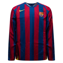 Load image into Gallery viewer, Nike Barcelona 2005/06 Reissue Jersey Ronaldinho 10
