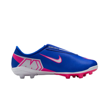 Load image into Gallery viewer, Nike Little Kids Mercurial Vapor 16 Club Velcro Cleats
