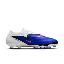 Load image into Gallery viewer, Nike Phantom 6 Low Pro FG Cleats
