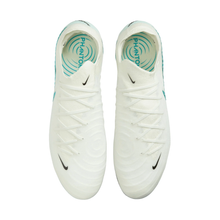 Load image into Gallery viewer, Nike Phantom GX 2 Elite LV8 FG Cleats
