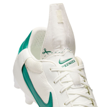 Load image into Gallery viewer, Nike Premier 3 FG Cleats
