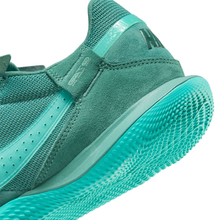 Load image into Gallery viewer, Nike Streetgato Indoor Shoes
