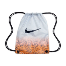 Load image into Gallery viewer, Nike Phantom Luna 2 Elite FG Cleats
