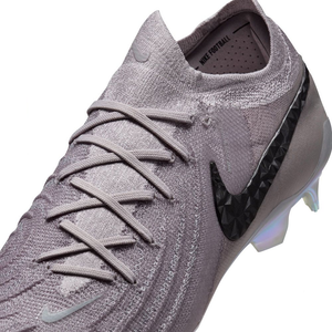 Nike Phantom GX 2 Elite FG Cleats