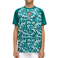 Load image into Gallery viewer, Puma Portugal Youth Pre-Game Jersey 2026/27
