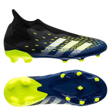 Load image into Gallery viewer, adidas Junior Predator Freak .3 Laceless FG
