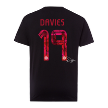 Load image into Gallery viewer, FC Bayern Alphonso Davies T-Shirt
